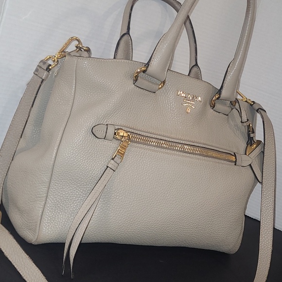 Authentic PRADA Jumbo - Picture 3 of 17